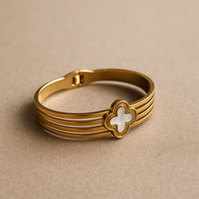 Premium Gold - Plated Clover Shaped Bracelet